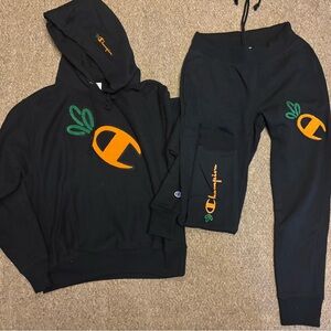 Champion Carrot mens Black hoodie and sweatpants Jogger Set medium